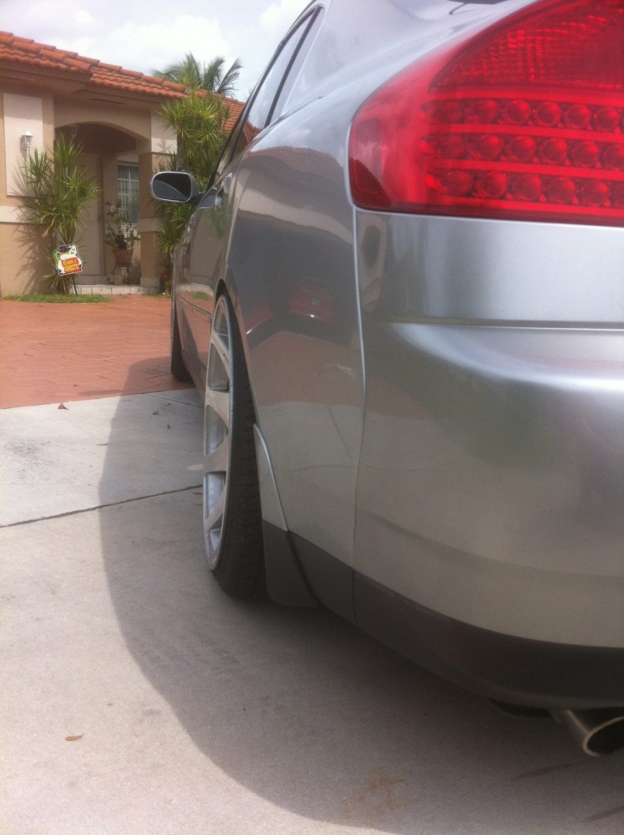Infiniti G35 Sedan V35 wheels MRR HR3 20″ 9.5J ET40 225/35