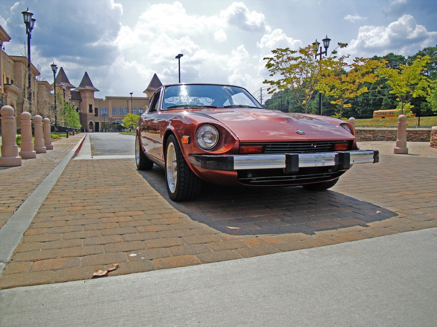 Datsun 280Z wheels Panasport Street 16″ 7J 205/50