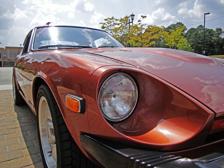 Datsun 280Z wheels Panasport Street 16″ 7J 205/50