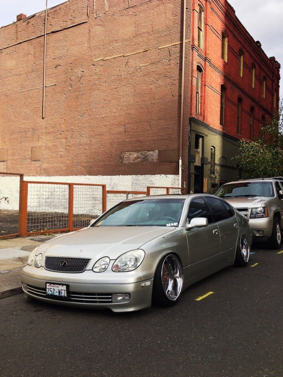 Lexus GS S160 wheels Work LS 207 18″ 10J 215/35 11J 225/40