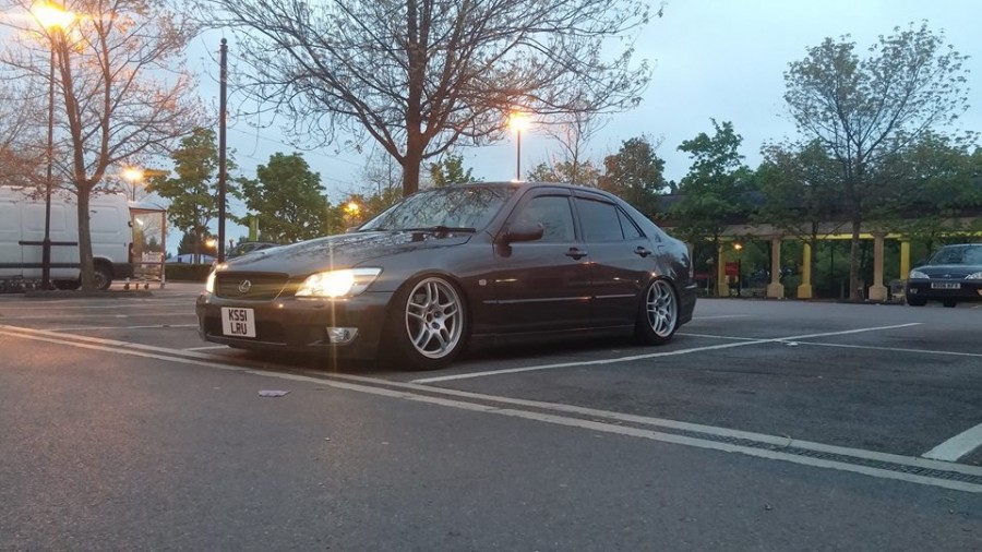 Lexus IS wheels OEM Nissan Skyline R33 GTR 17″ 9J ET30 215/45