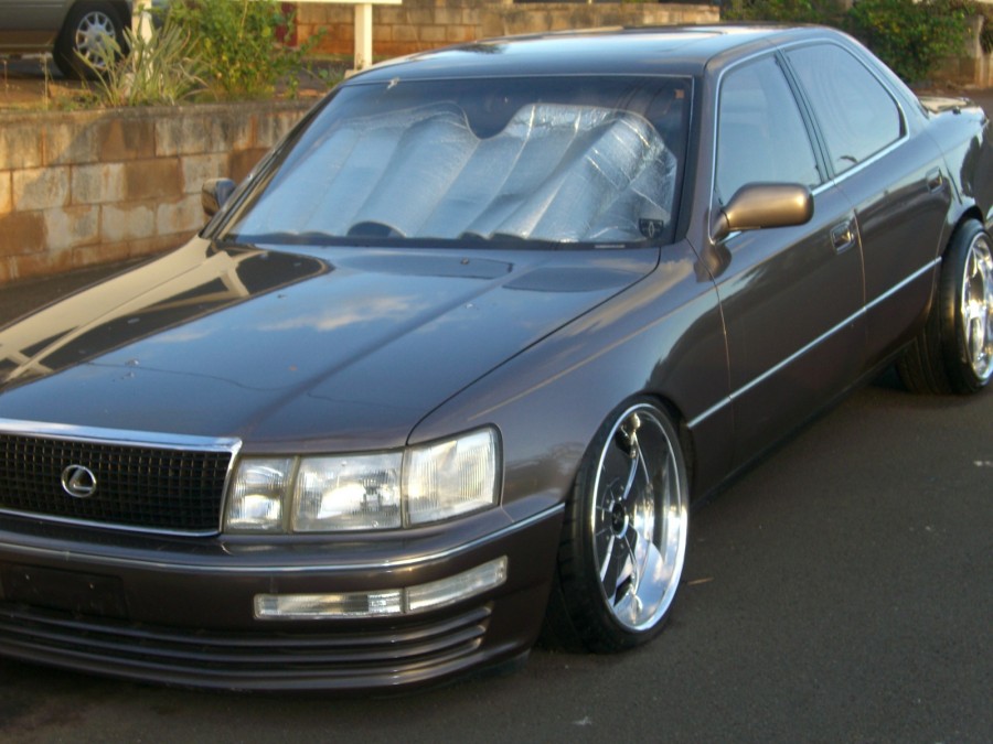 Lexus LS LS 400, XF10 wheels Fabulous Profound Dish 19″ 9J 215/35 10J ET-5 225/35