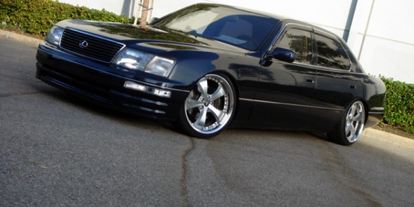 Lexus LS