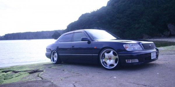 Lexus LS