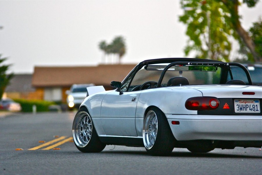 Mazda MX-5 Miata wheels Miro STP1 16″ 9J ET15 195/45