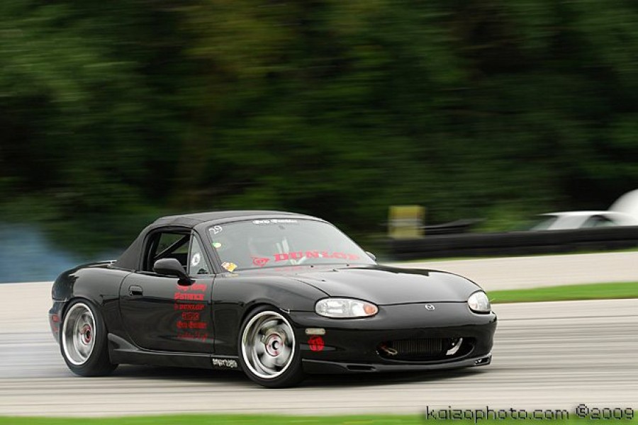 Mazda MX-5 Miata wheels SSR Professor SP1R 16″ 8J 205/40 9J ET13 215/45