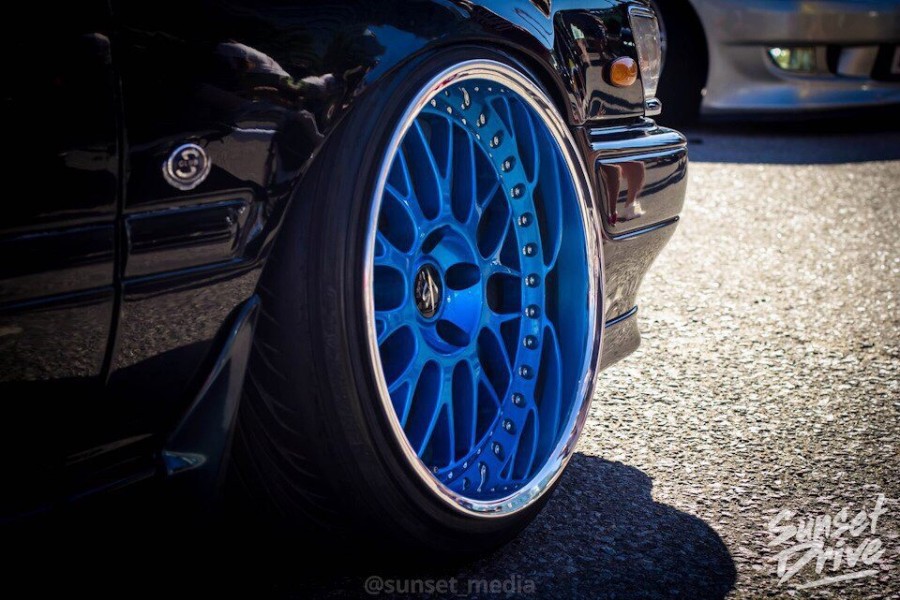 Nissan Laurel C33 wheels Work VS-XX 18″ 11J ET-5 12J ET-16