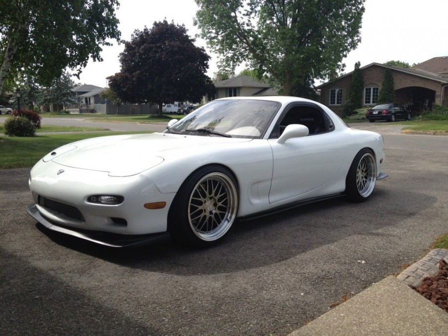 Mazda RX-7 FD wheels Varrstoen ES 1.1.1 18″ 9.5J ET12 225/40 10.5J ET15 255/35