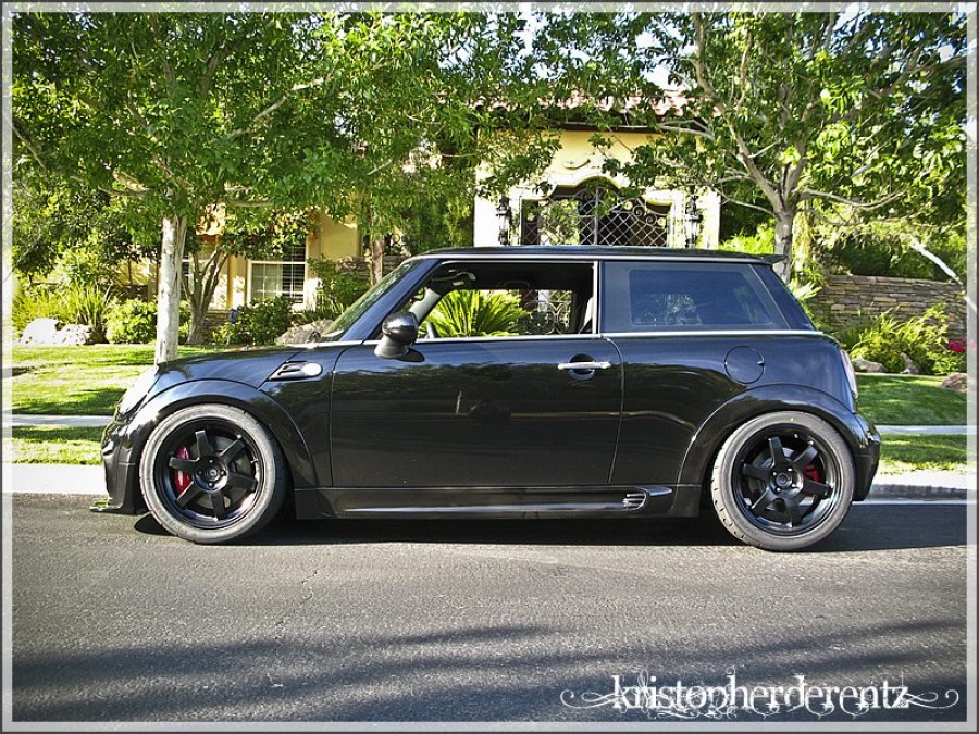 Mini Cooper S wheels Rays Volk Racing TE37 17″ 7.5J ET40 225/45