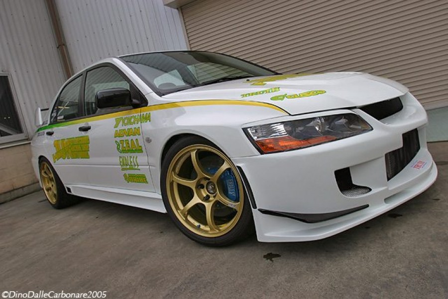 Mitsubishi Lancer Evolution IX wheels Advan Yokohama RG II 18″ 9J ET22 245/40 ET29