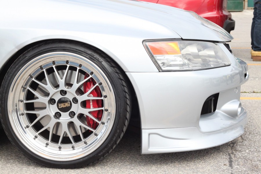 Mitsubishi Lancer Evolution IX wheels BBS LM 18″ 9J ET5 215/35