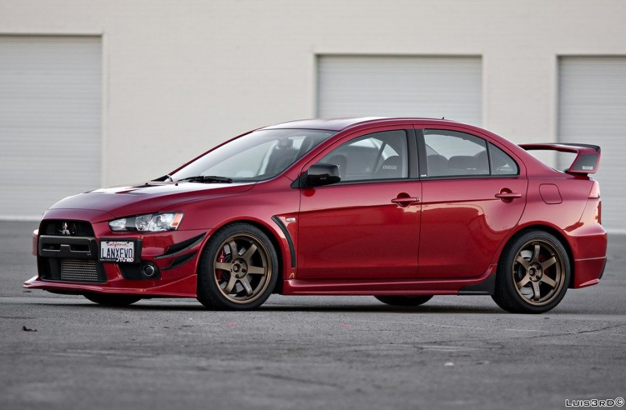 Mitsubishi Lancer Evolution X wheels Rays Volk Racing TE37 18″ 9.5J ET22 275/35