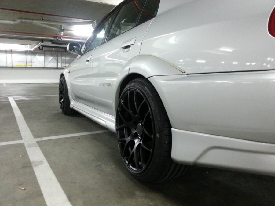 Mitsubishi Lancer Evolution V wheels Koya RE TEK 18″ 9.5J ET20 225/40