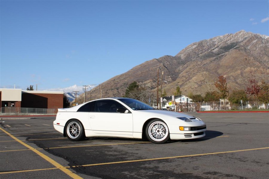 Nissan 300ZX wheels Enkei RPF1 17″ 9J ET22 245/40 10J ET38 265/40
