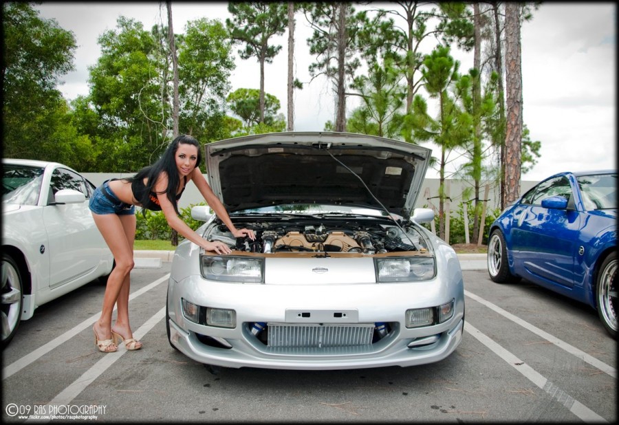 Nissan 300ZX wheels Work Emotion CR KAI 18″ 9.5J ET20 255/35