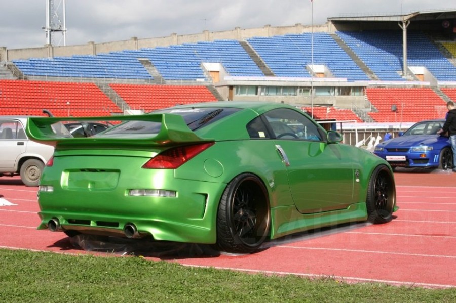 Nissan 350Z wheels Work VS-XX 20″ 10J 235/35 12J ET-4 275/30