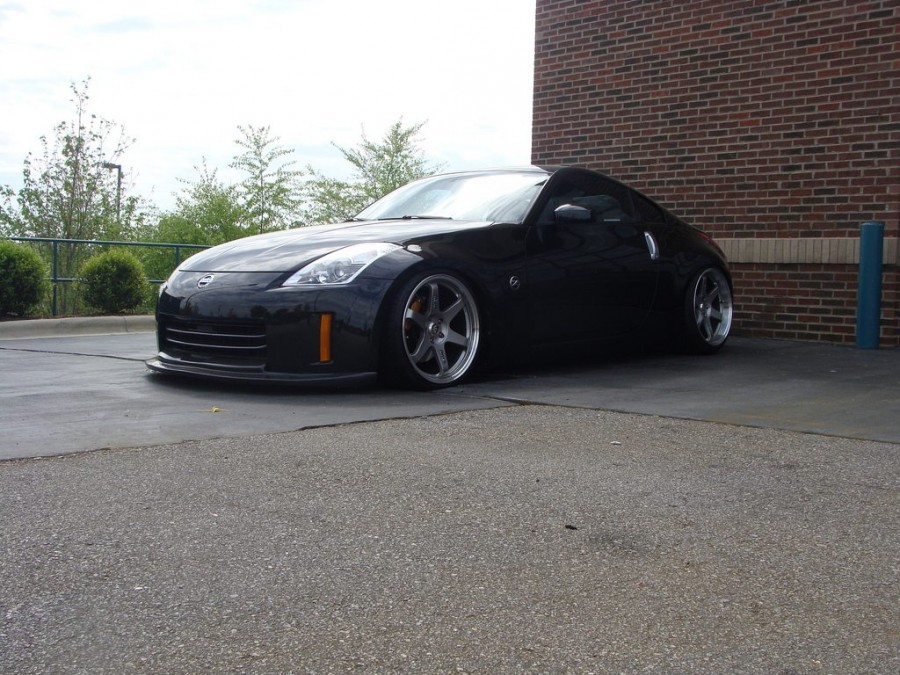 Nissan 350Z wheels Rays Volk Racing TE37 19″ 9.5J ET22 225/35 10.5J 255/35