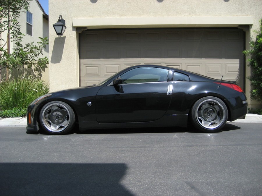 Nissan 350Z wheels Kenstyle Locksmice Duke 18″ 10J ET-5 225/40 11J ET-15 245/40