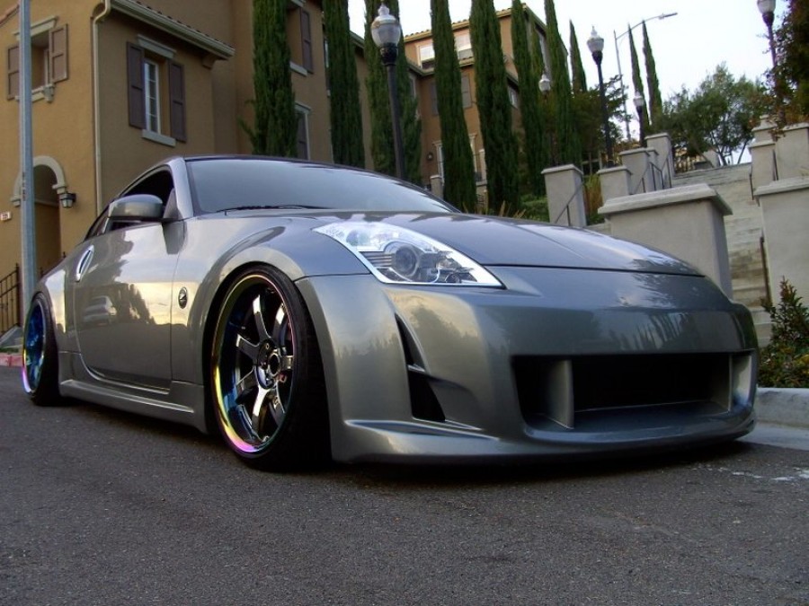 Nissan 350Z wheels Rays Gram Light 57S Pro 19″ 9.5J ET10 235/35 10J ET-15