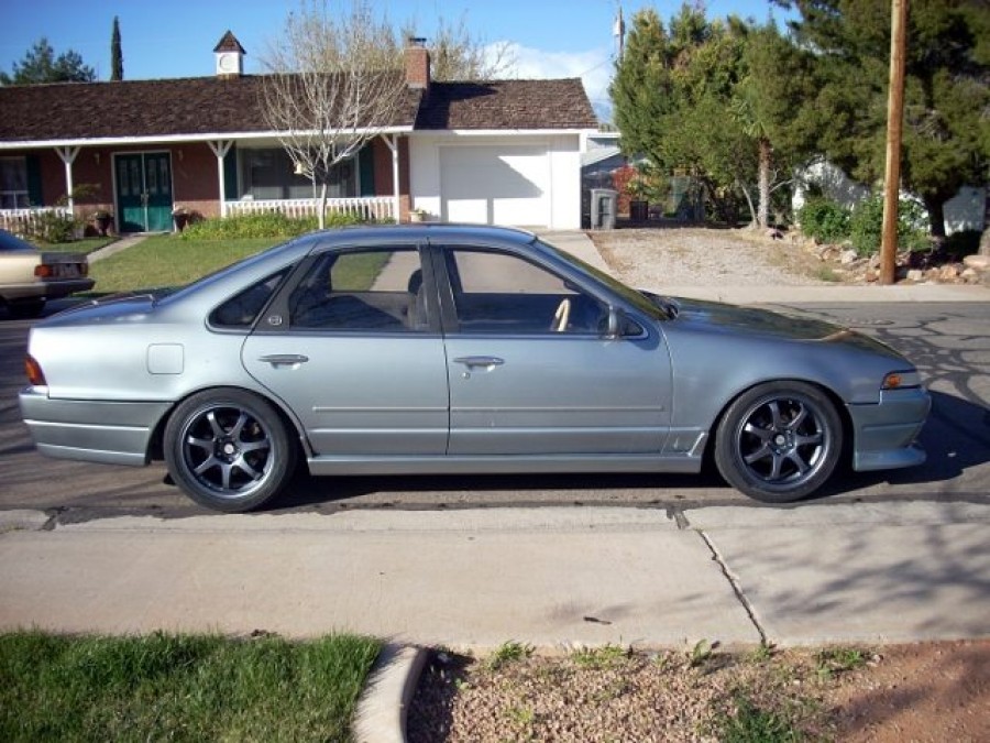 Nissan Cefiro wheels MB Weapon 17″ 8J ET28 235/45