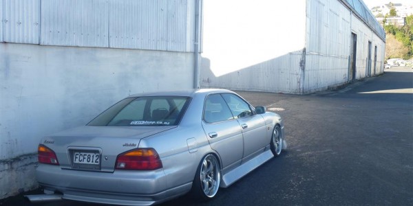 Nissan Laurel