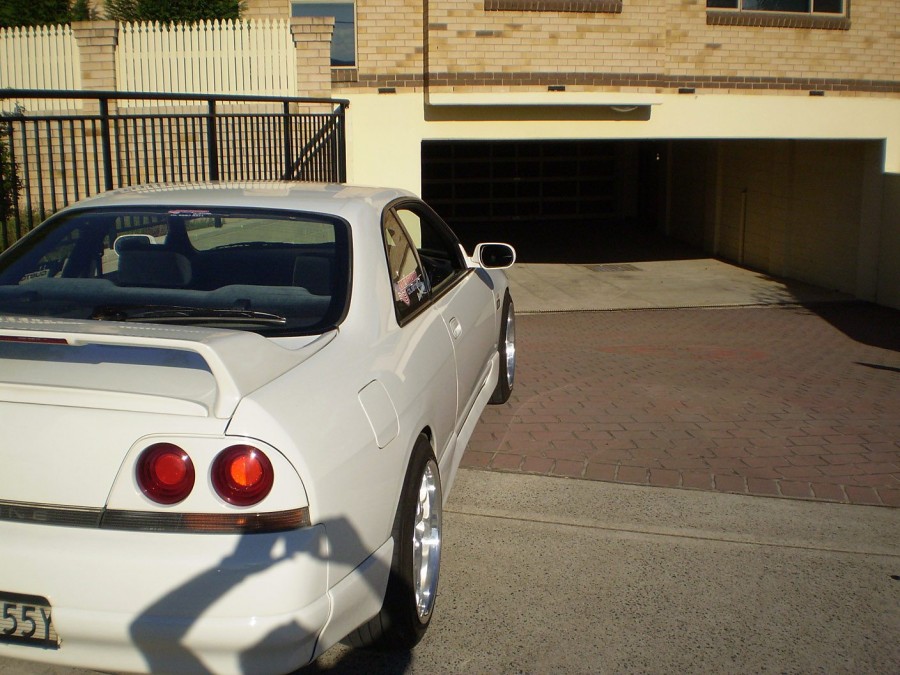 Nissan Skyline R33 Räder Blitz BRW Type 03 R18 10J ET22 245/40 coupe 