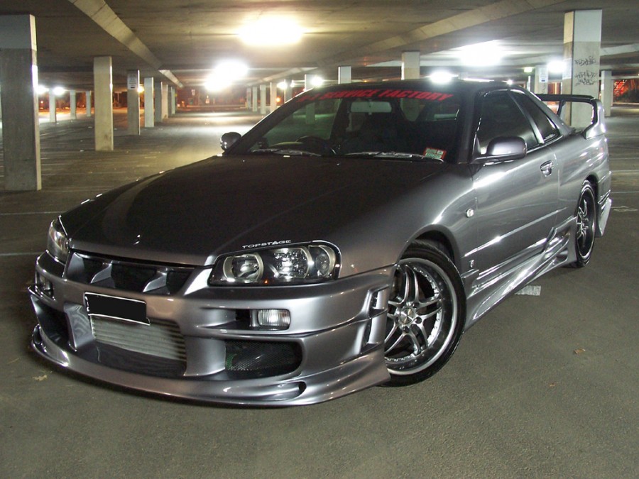 Nissan Skyline R34 Räder Gmax  R18 8.5J ET37 245/40 9.5J ET42 275/35 coupe 