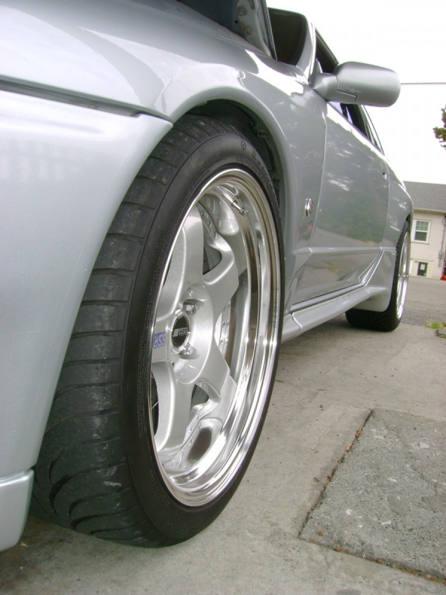 Nissan Skyline R32 Räder SSR Professor SP1 R18 10J ET16 275/35 GTR 
