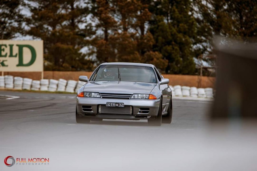 Nissan Skyline R32 Räder Enkei RPF1 R17 10J ET18 255/40 GTR 