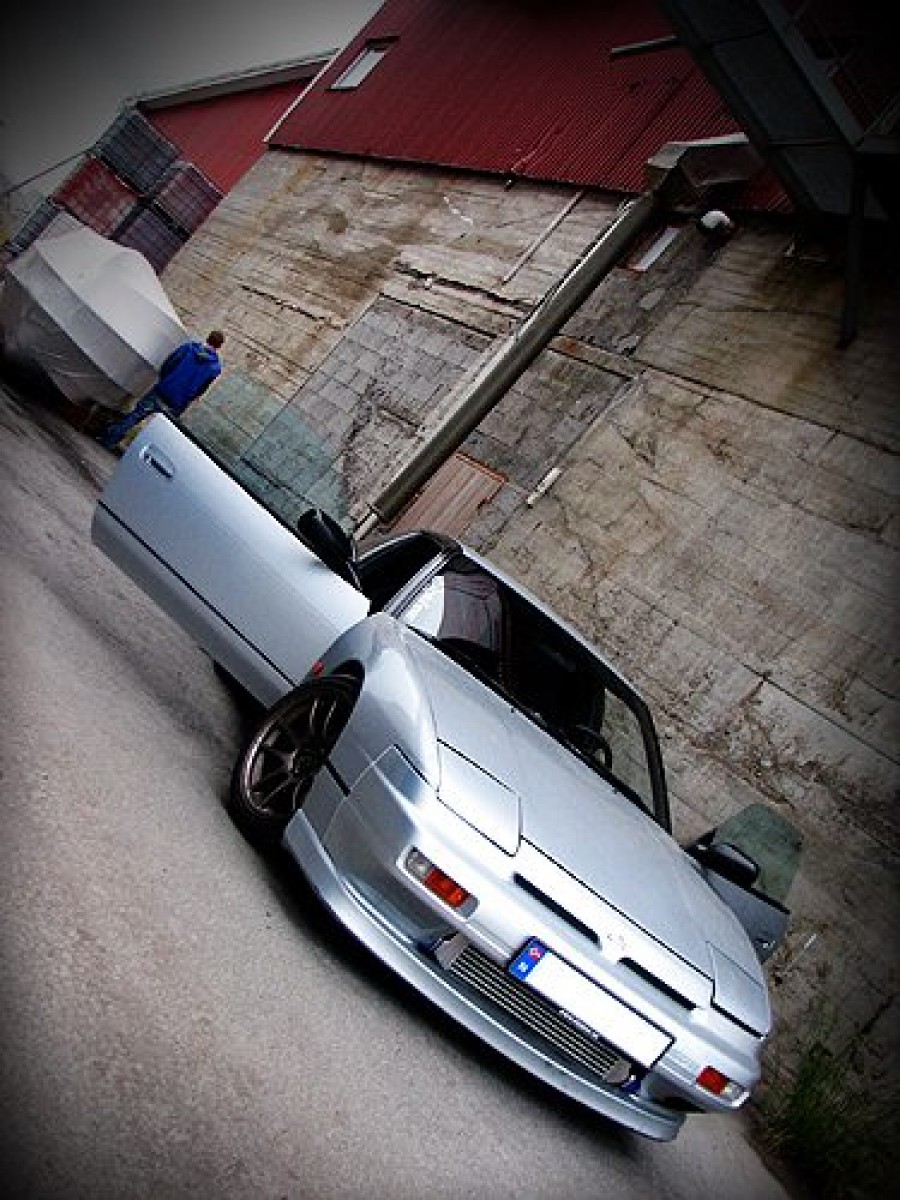 Nissan 180SX/200SX/240SX S13 Räder Rota Torque Drift R17 9J ET30 215/45