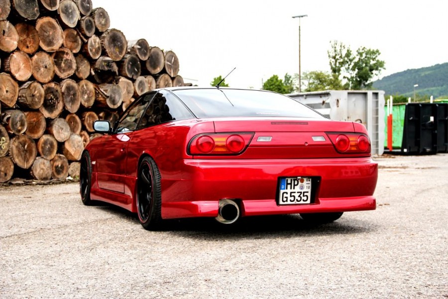 Nissan 180SX/200SX/240SX S13 Räder Rota GTR R18 9.5J ET20 245/35