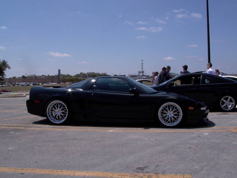 Acura NSX 1 generation. NA1, NA2 Räder HP Evo Lightning R18 8J ET41 R19 9.5J