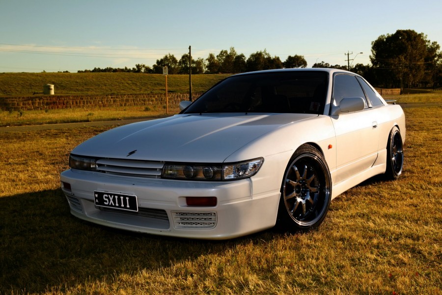 Nissan Silvia S13 Räder Work Emotion XD9 R17 9.5J ET9 215/45 R18 10J ET18 235/40