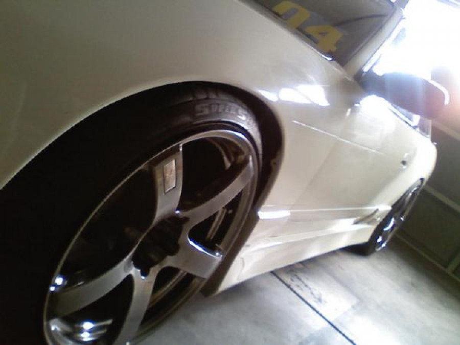 Nissan Silvia S13 Räder JIC J-Force 05 R18 9.5J ET15 215/40 225/40