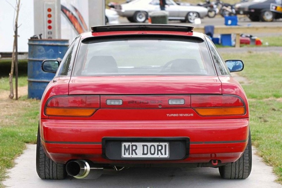 Nissan 180SX/200SX/240SX Räder .COM Racing Chrome R17 9J ET15 215/45