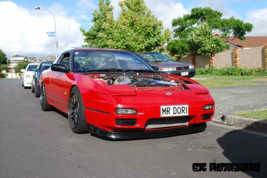 Nissan 180SX/200SX/240SX Räder .COM Racing Chrome R17 9J ET15 215/45