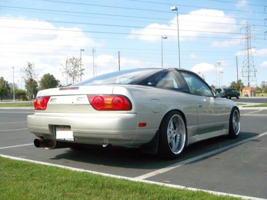 Nissan 180SX/200SX/240SX Räder Work Equip 05 R17 9J ET16 215/45 10J ET18 235/40
