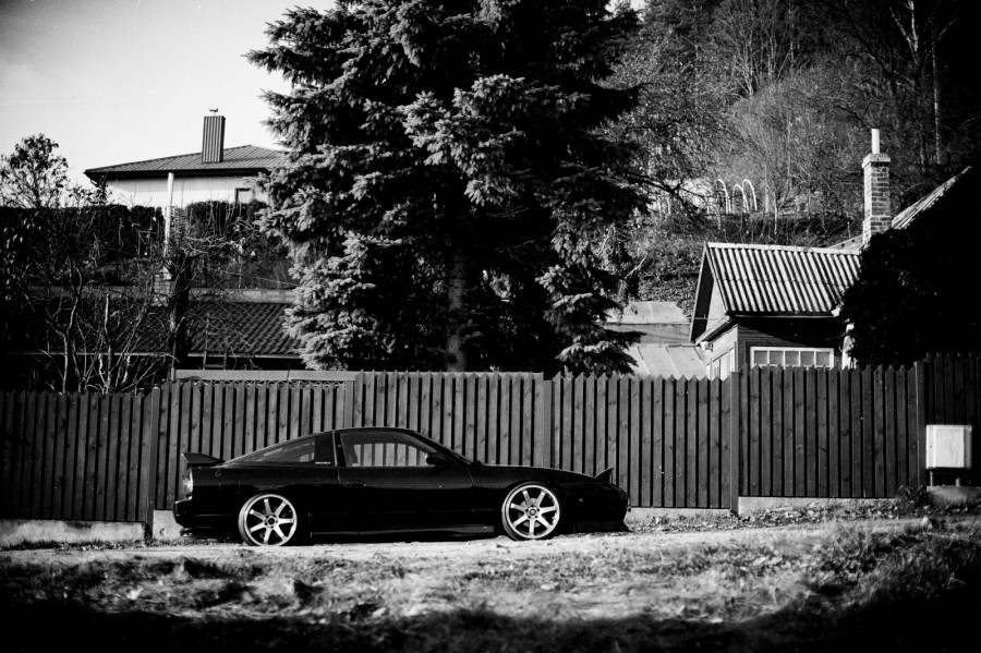 Nissan 180SX/200SX/240SX S13 Räder Greddy Gravity Gullflame R18 9.5J ET25 225/35 225/40