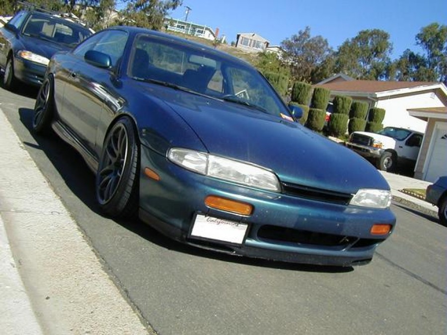 Nissan Silvia S14 Räder Work Emotion CR KAI R18 9.5J ET12 225/40