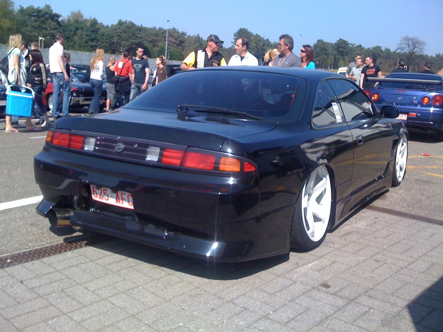 Nissan Silvia S14 Räder Rota GTR R19 9J ET20 235/40 10J 245/40