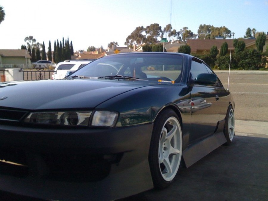 Nissan Silvia S14 Räder 5Zigen FN01R-C R17 10.5J ET12 235/40 235/45