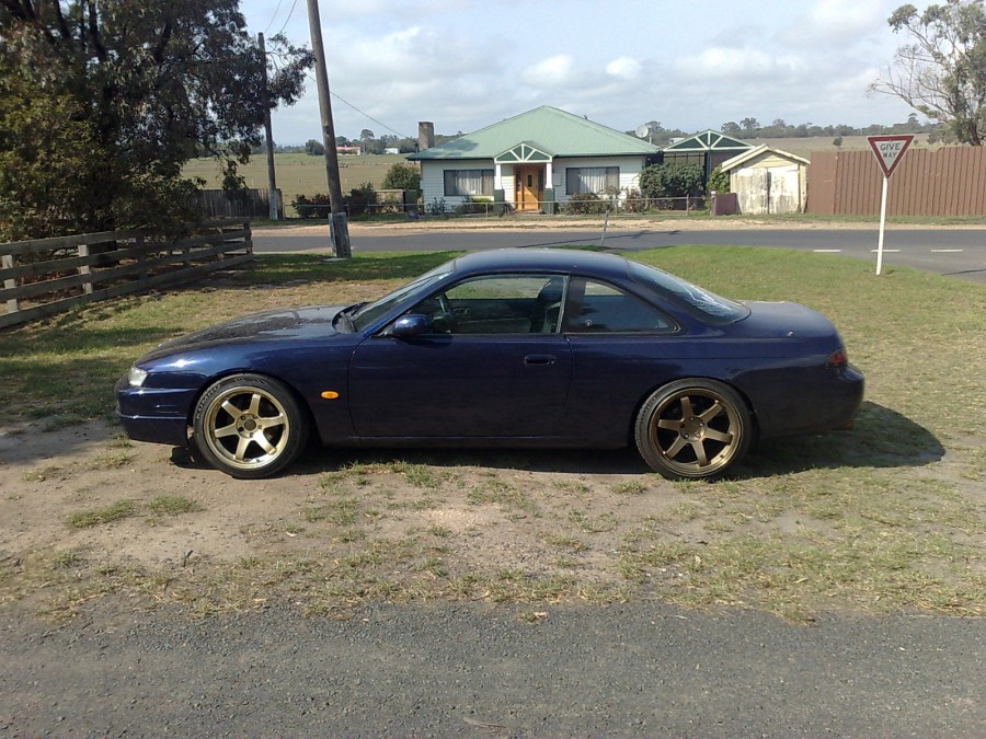 Nissan Silvia S14 Räder Rays Volk Racing TE37 R17 9.5J ET12 225/45 R18 10.5J ET22 245/40