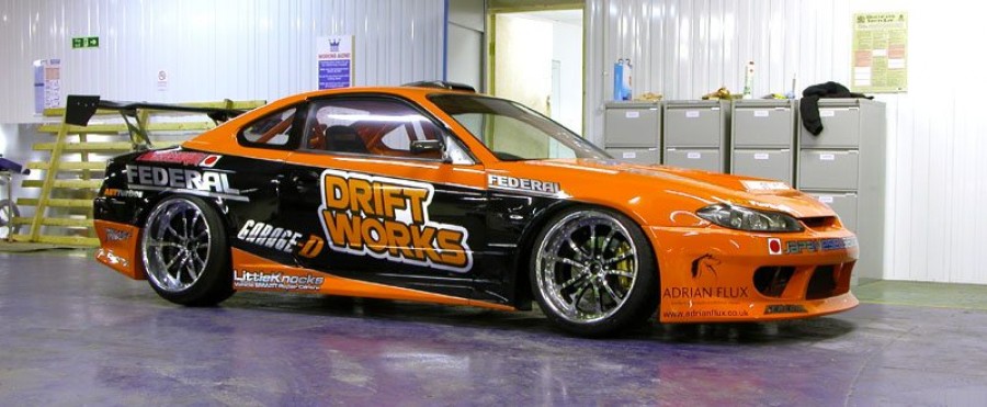 Nissan Silvia S15 Räder Bersaglio Spoke R19 10J 235/30 12J ET-15 275/35