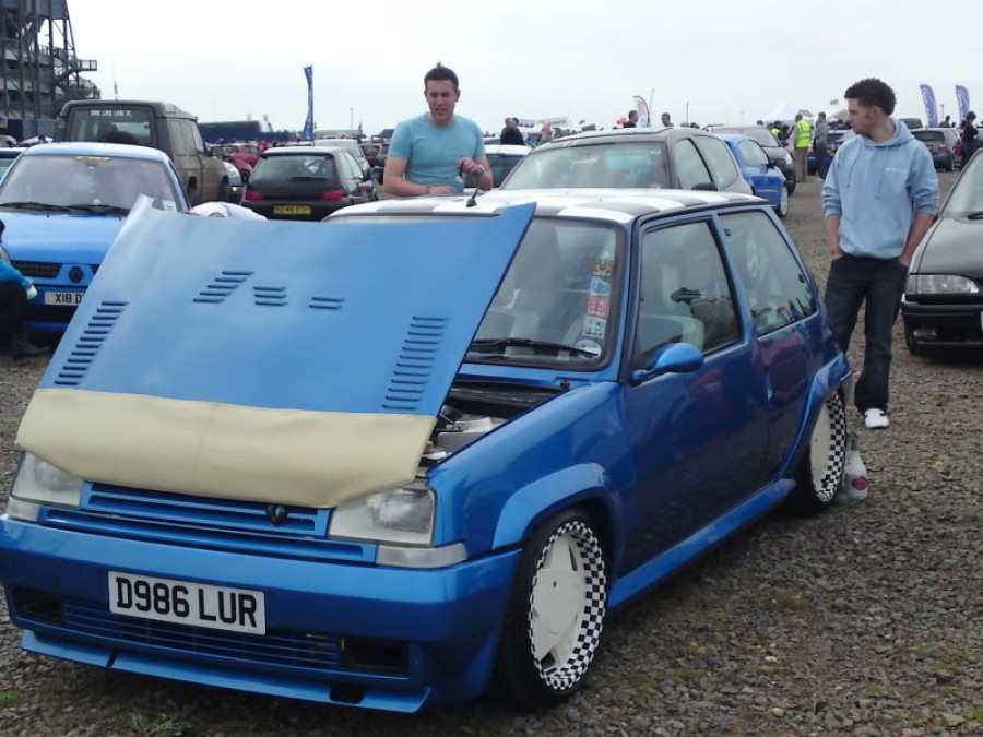 Renault 5 GT Turbo Räder Borbet A R16 7.5J ET15 195/40
