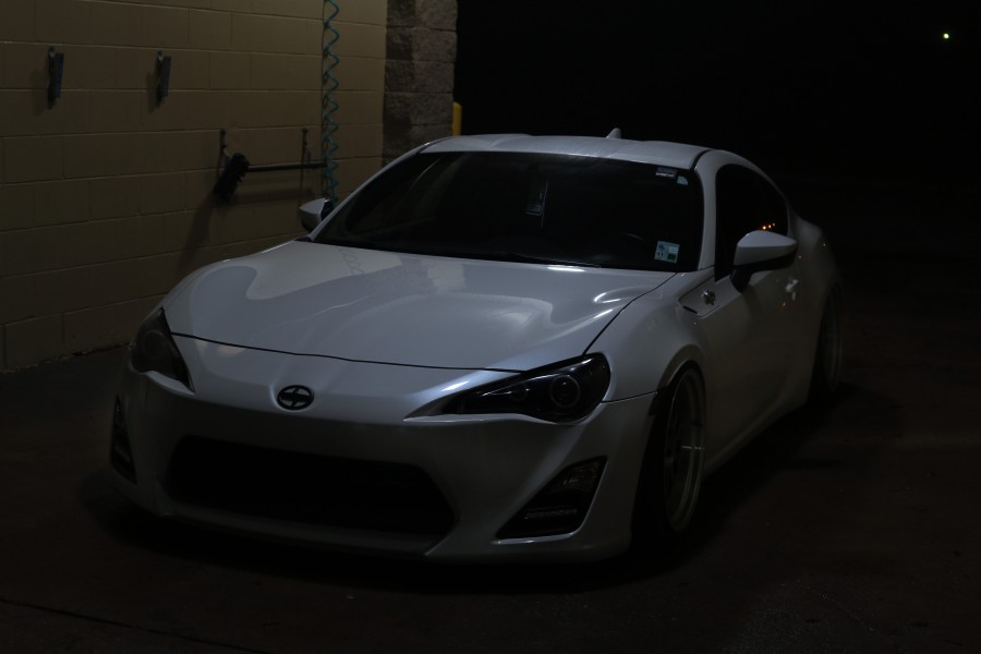 Scion FR-S Räder Esr SR01 R18 9.5J ET22 225/40