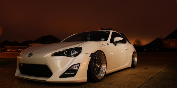 Scion FR-S