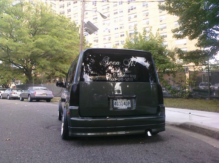 Scion xB Räder R16 8J 195/40 195/45