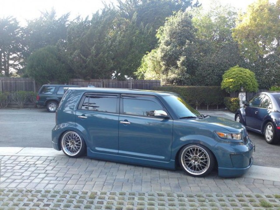 Scion xB Räder Work VS-XX R18 8J ET26 215/35 9J ET38 225/35