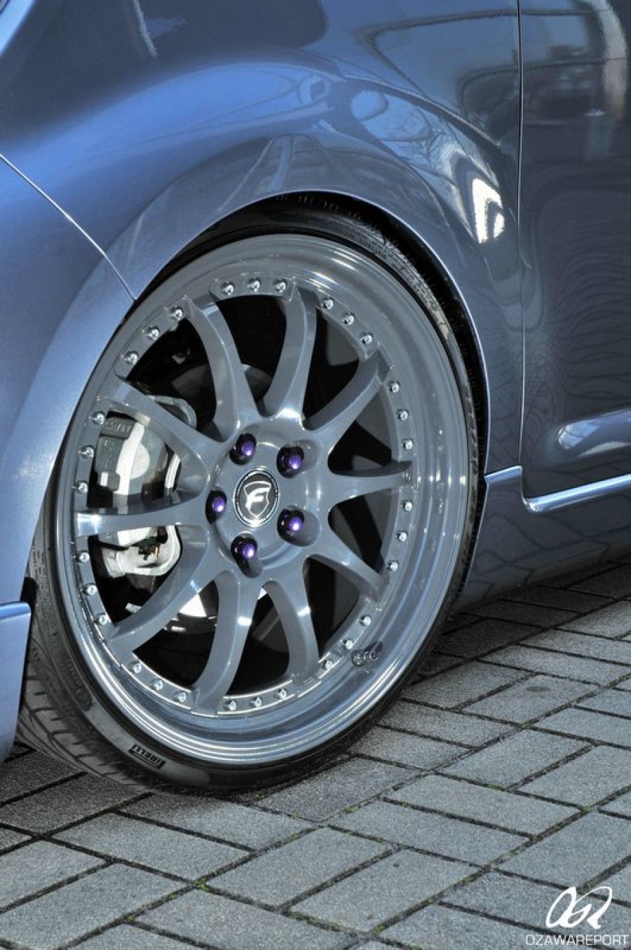 Scion xB Räder Forgestar F10 R20 8.5J ET45 225/30 9J ET38 235/30