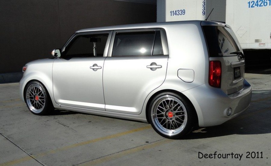 Scion xB Räder BBS LM R19 8.5J ET35 235/35 9.5J ET33 245/35